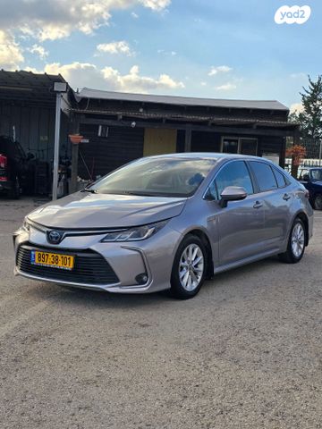 מודעת רכב טויוטה קורולה