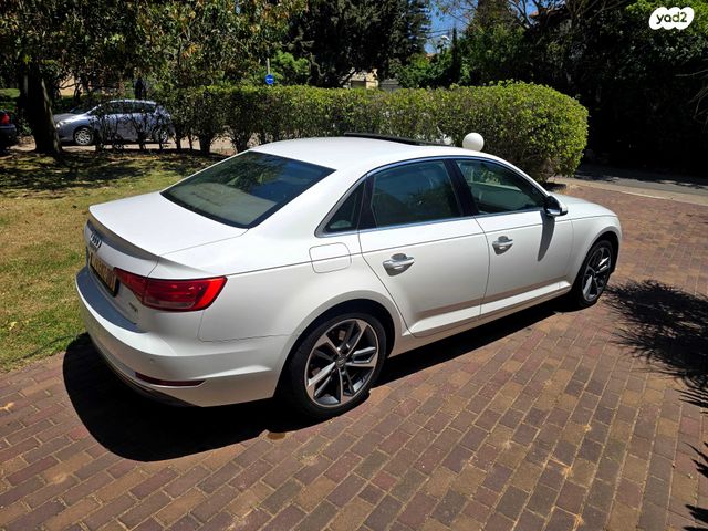 מודעת רכב אאודי A4 2