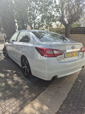 מודעת רכב סובארו B4/לגאסי