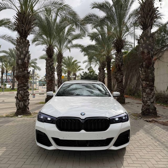 מודעת רכב ב מ וו סדרה 5