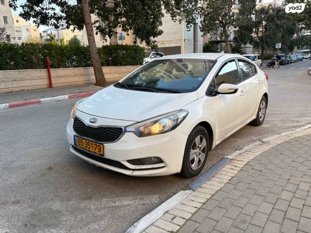 מודעת רכב קיה פורטה 