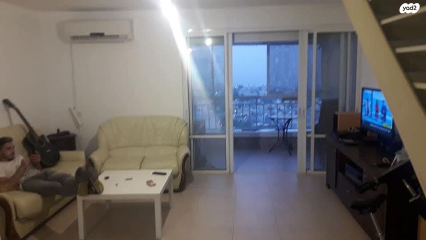 התנא נחום 130