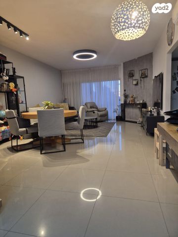 דוד אלעזר 69