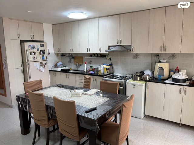 חוזה סן מרטין 24