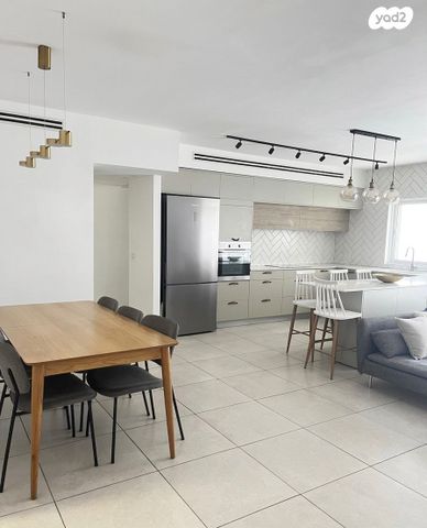 דרך האילנות 35