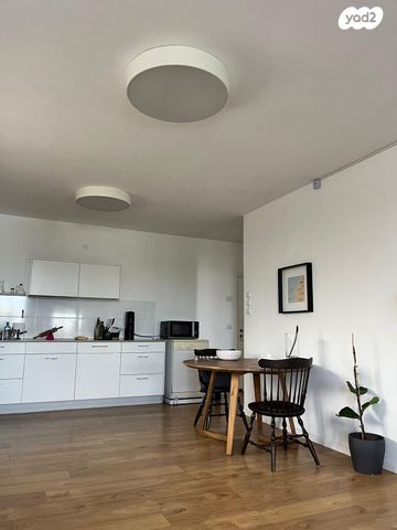 מעלה הרתמים 4