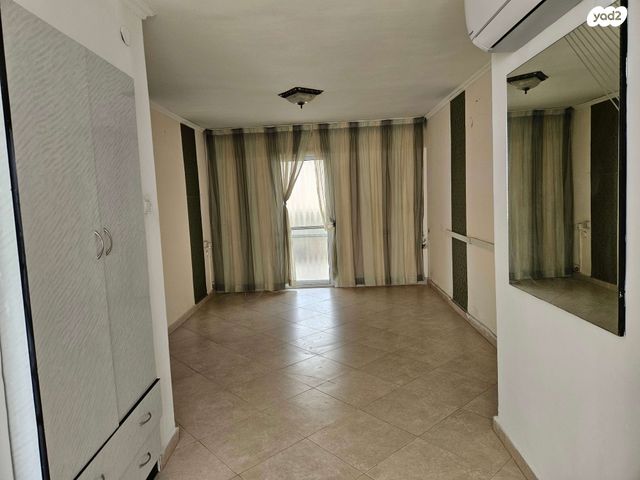 שדרות העצמאות 92