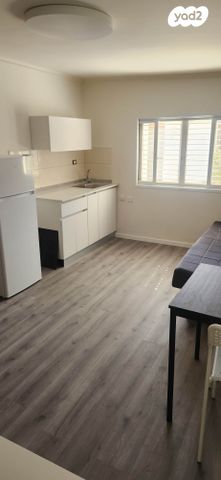 גולדברג הנדבן 8