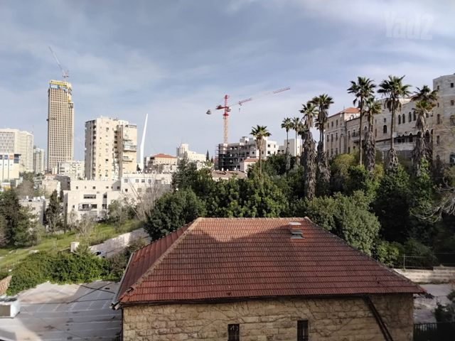 דירה למכירה בירושלים (תיווך) — 3