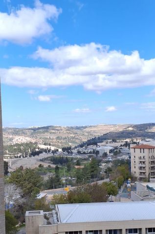 דירה להשכרה בירושלים (תיווך) — 5