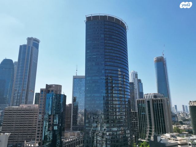 משרדים, בורסה, רמת גן