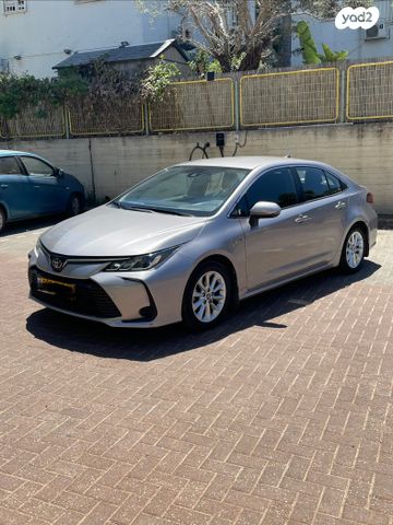 מודעת רכב טויוטה קורולה
