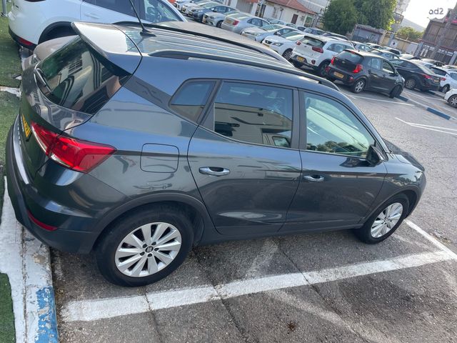 מודעת רכב סיאט ארונה