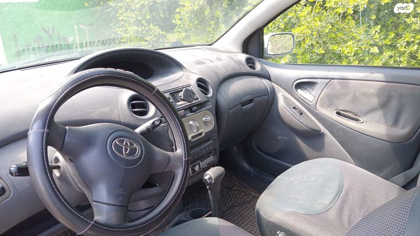 מודעת רכב טויוטה יאריס
