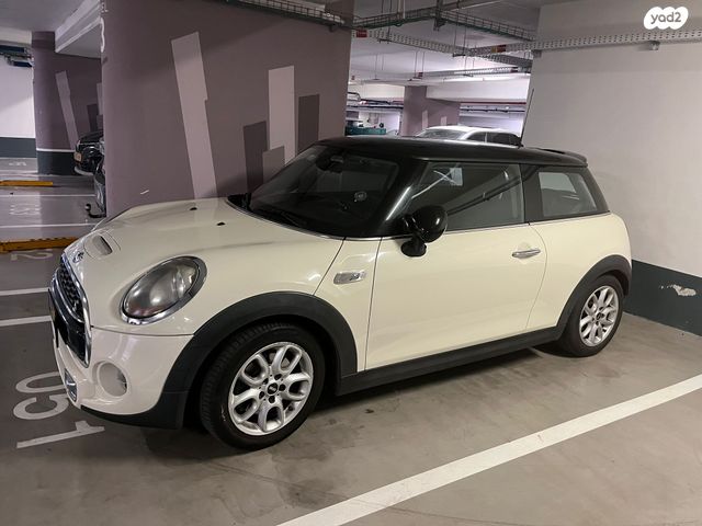 מודעת רכב מיני קופר