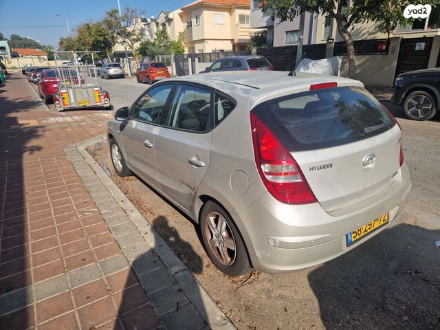 מודעת רכב יונדאי i30