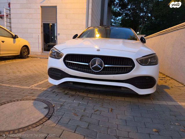 מודעת רכב מרצדס-בנץ C-class
