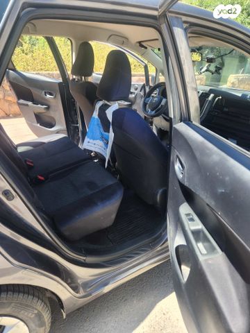 מודעת רכב טויוטה ורסו-S