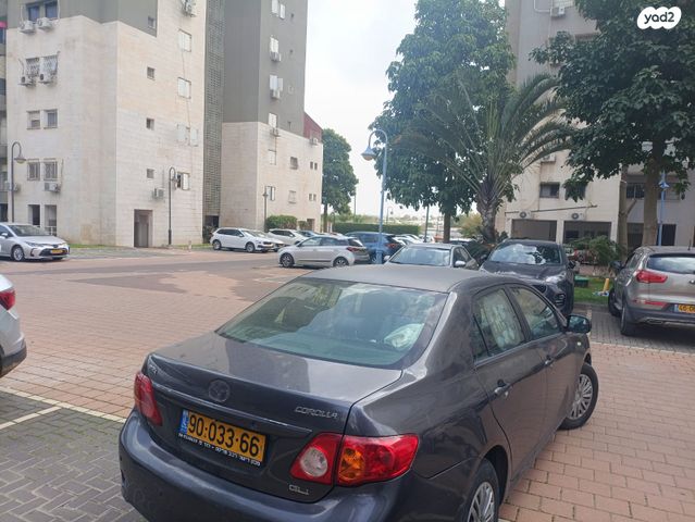 מודעת רכב טויוטה קורולה