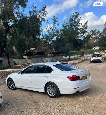 מודעת רכב ב מ וו סדרה 5