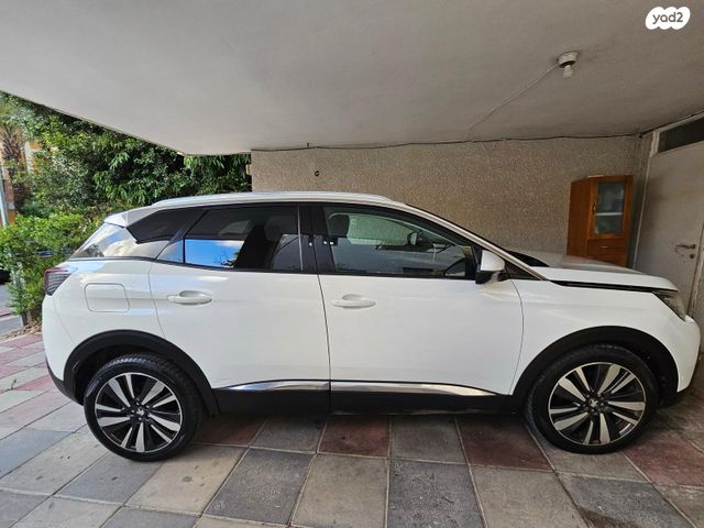 מודעת רכב פיג'ו 3008