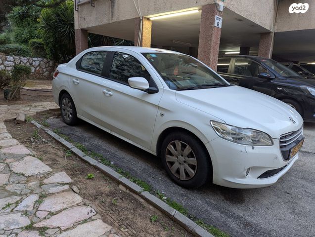 מודעת רכב פיג'ו 301