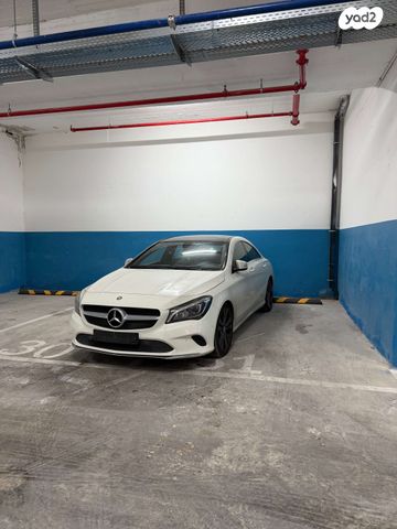 מודעת רכב מרצדס-בנץ CLA