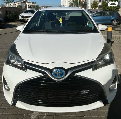 מודעת רכב טויוטה יאריס