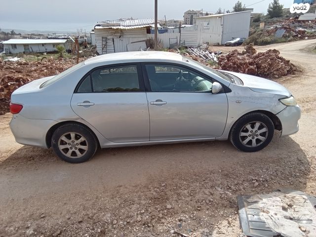 מודעת רכב טויוטה קורולה