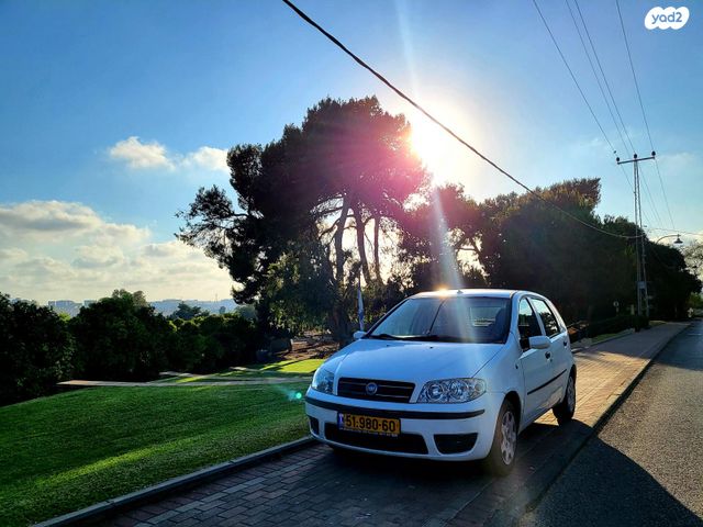 מודעת רכב פיאט פונטו