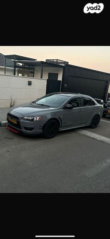 מודעת רכב מיצובישי לנסר