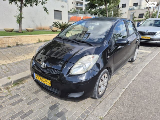 מודעת רכב טויוטה יאריס