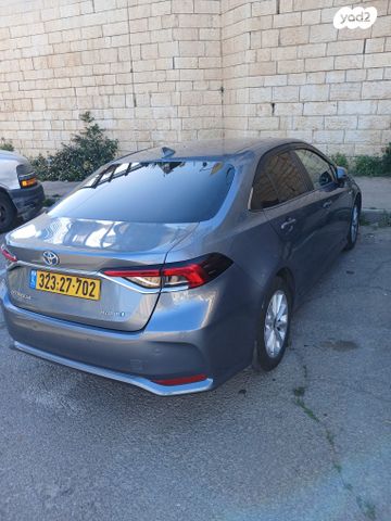 מודעת רכב טויוטה קורולה