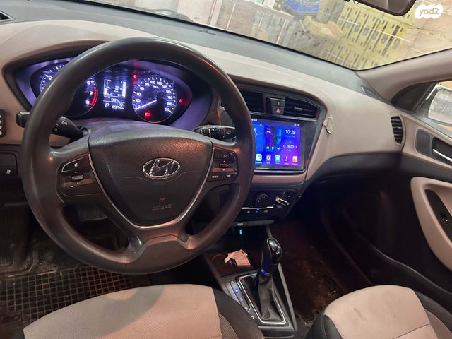 מודעת רכב יונדאי i20