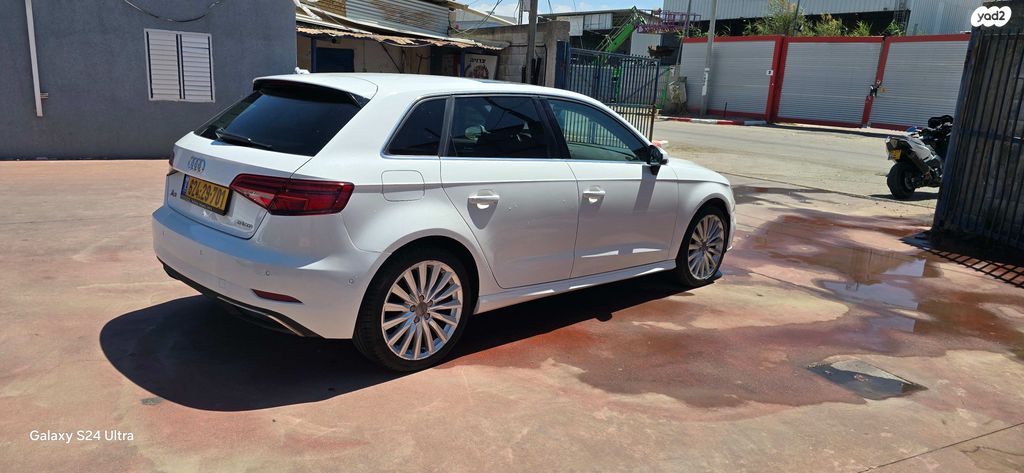 מודעת רכב אאודי A3