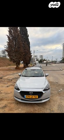 מודעת רכב מאזדה 2