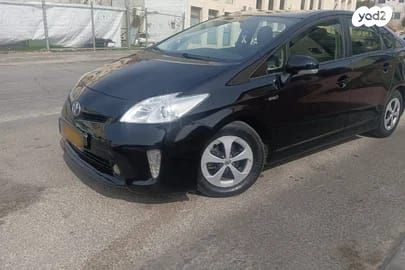 מודעת רכב טויוטה פריוס