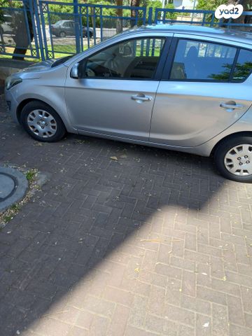 מודעת רכב יונדאי i20