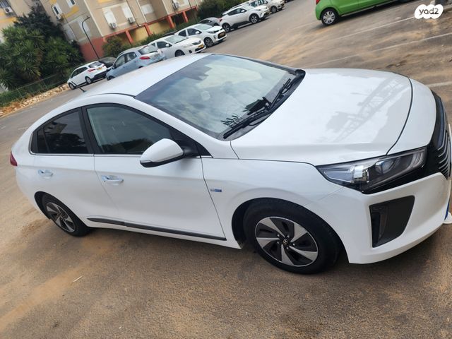 מודעת רכב יונדאי איוניק