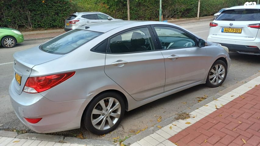 מודעת רכב יונדאי אקסנט i25