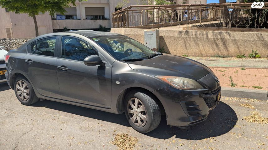 מודעת רכב מאזדה 3