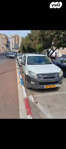 מודעת רכב איסוזו די-מקס