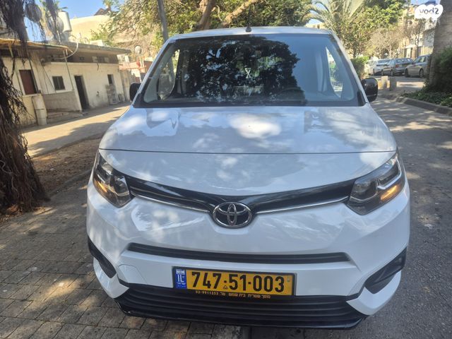 מודעת רכב טויוטה פרואייס סיטי