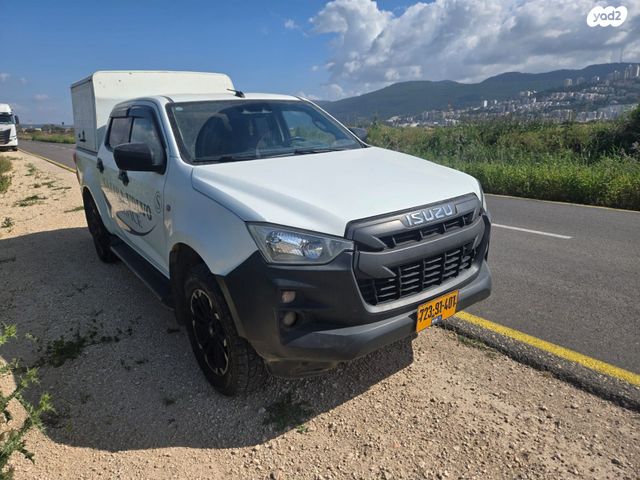 מודעת רכב איסוזו די-מקס