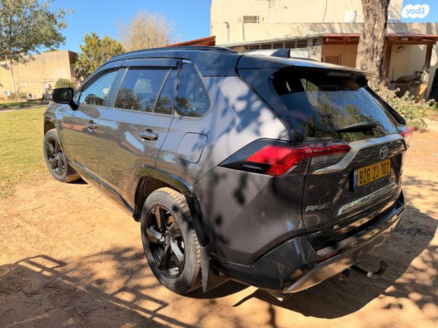מודעת רכב טויוטה RAV4