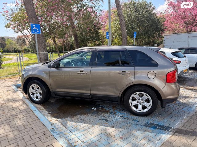 מודעת רכב פורד אדג'