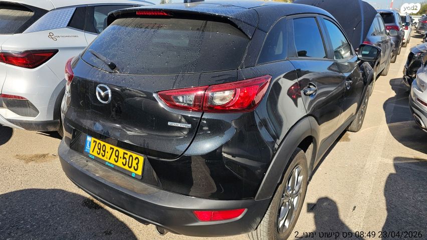 מודעת רכב מאזדה CX-3