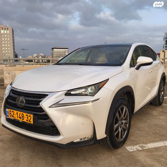 מודעת רכב לקסוס NX