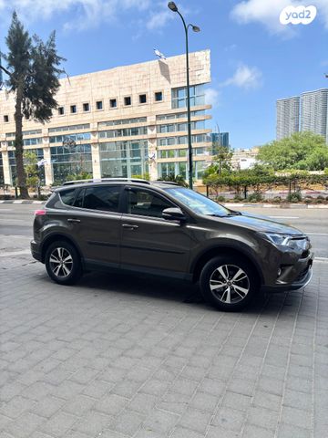 מודעת רכב טויוטה RAV4