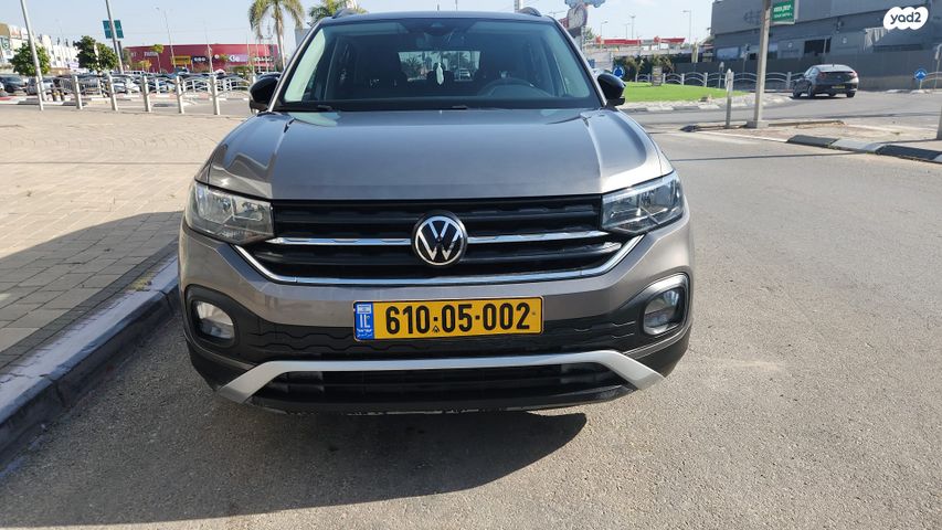 מודעת רכב פולקסווגן T-קרוס